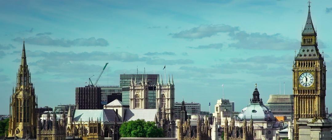 《短暂的婚姻》海报第30张图片