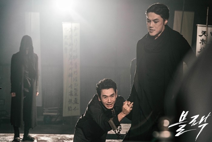 《地狱使者》剧照第16张图片