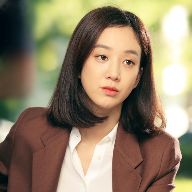 《魔女的法庭》剧照第47张图片