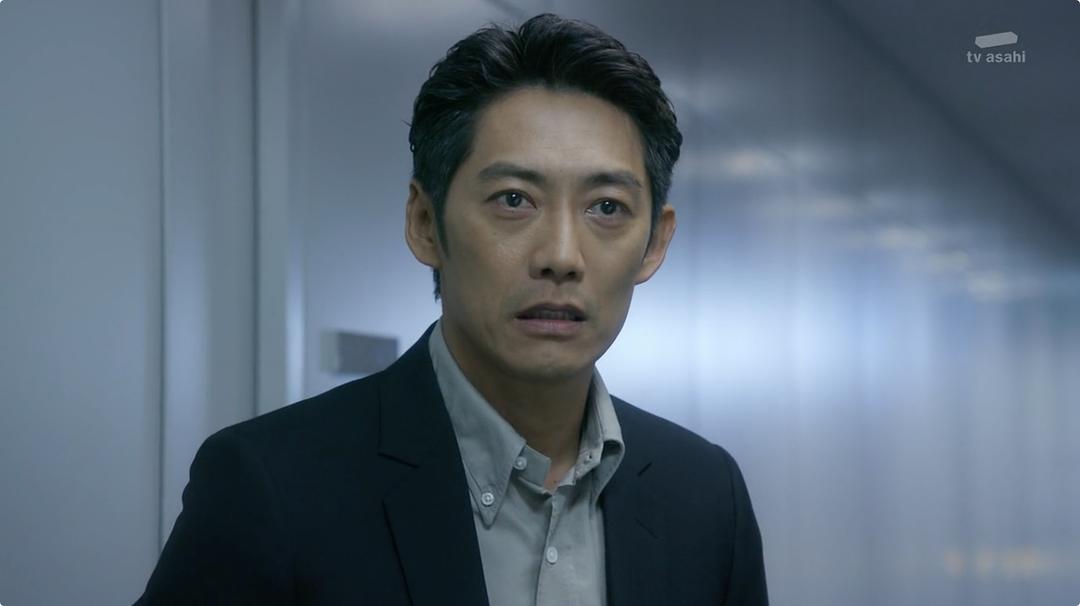 一脸“我这么帅居然（...