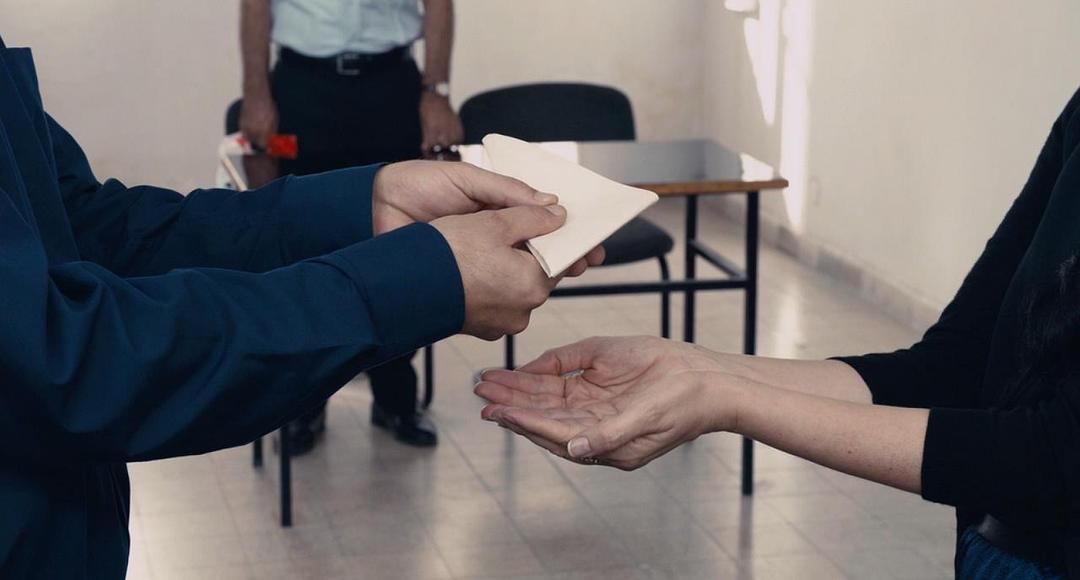 离婚还是不要有仪式感...