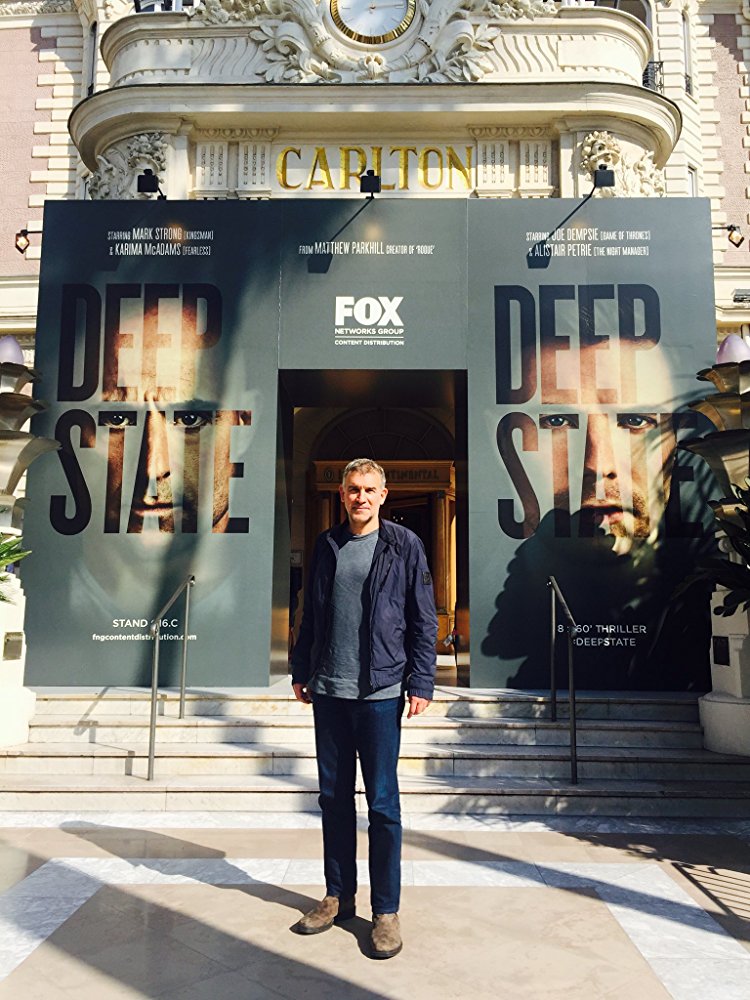 《深暗势力第一季》剧照