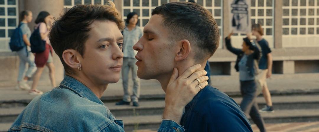 《每分钟120击》海报第24张图片