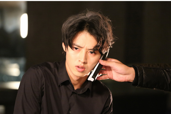 《致命之吻》剧照第37张图片