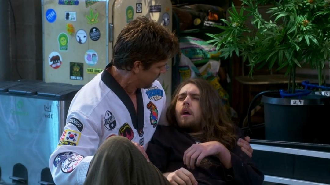 《生活大麻烦》剧照第26张图片