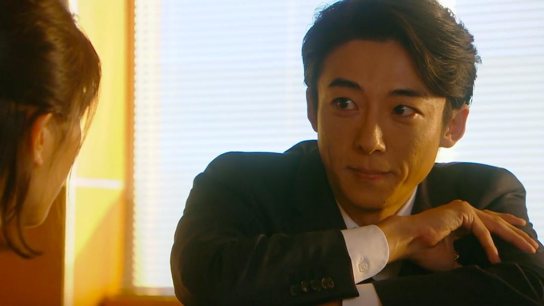 《民众之敌：这个世界不是很可笑吗？！》剧照第12张图片