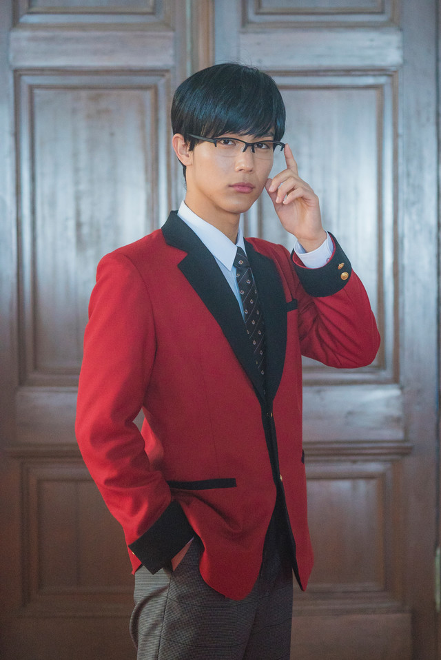 《狂赌之渊第一季》剧照