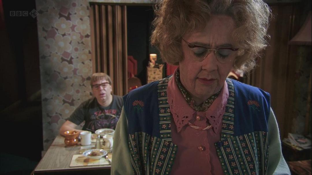 恐怖的长睫毛！！羡慕...