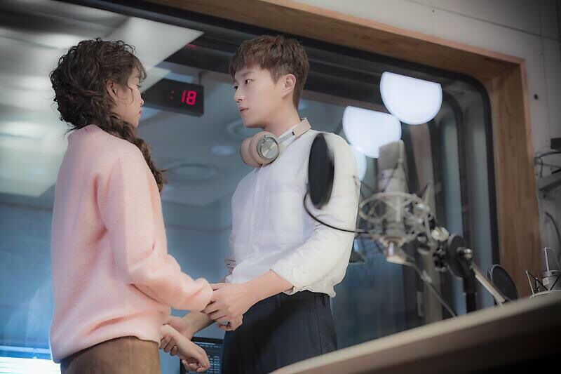 《广播罗曼史》剧照第41张图片