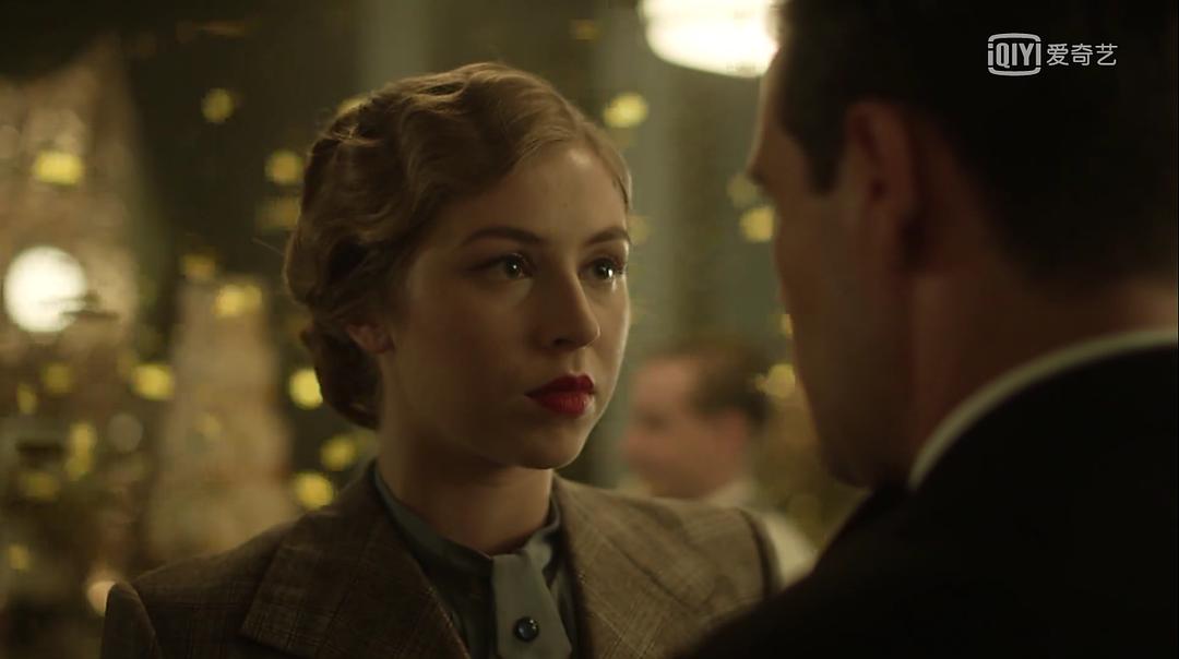 《繁华酒店》剧照第31张图片