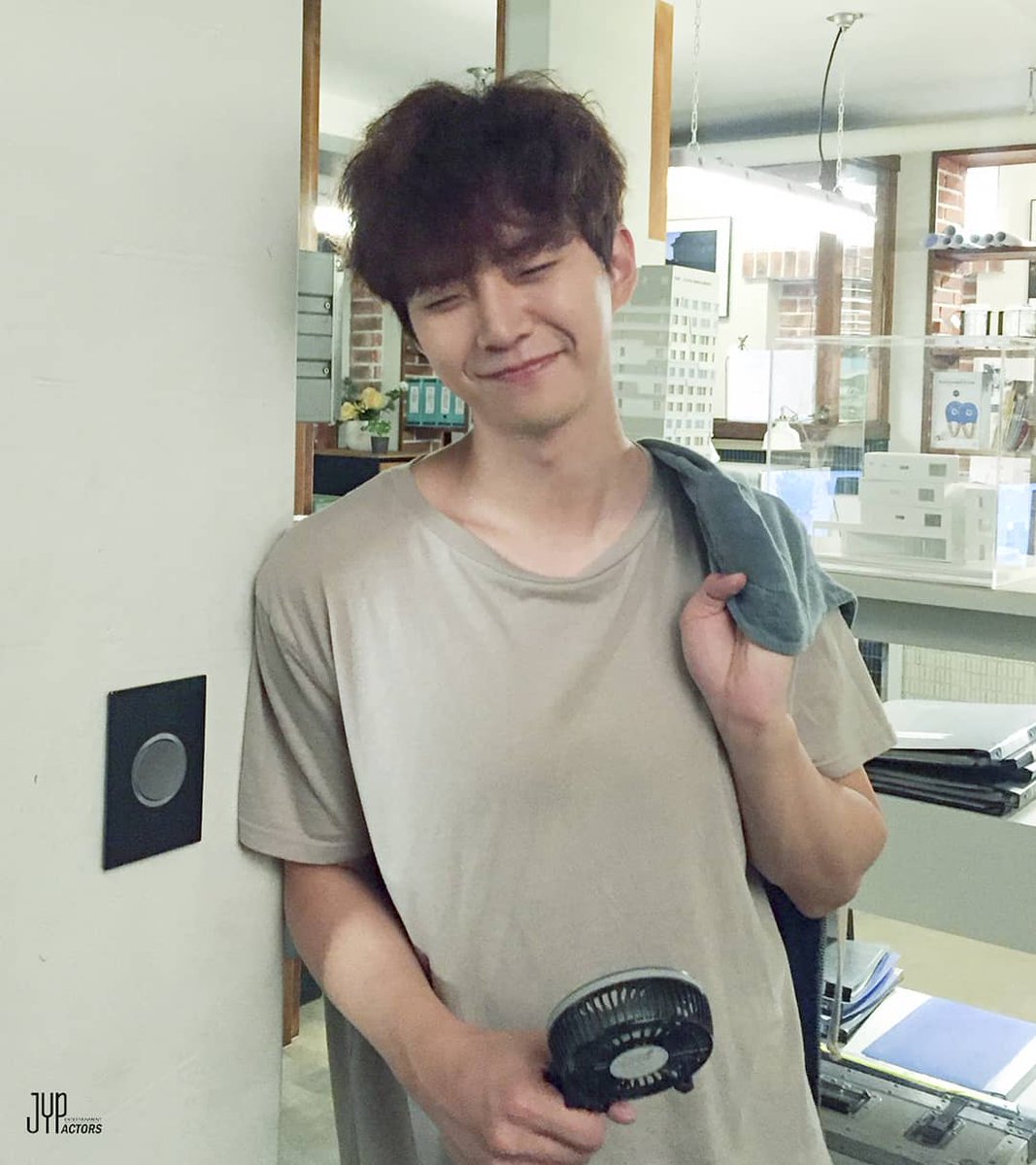 《只是相爱的关系》剧照第56张图片