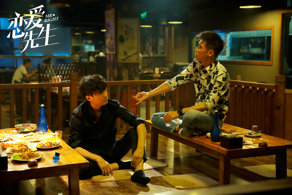 靳东李乃文喝酒聊天