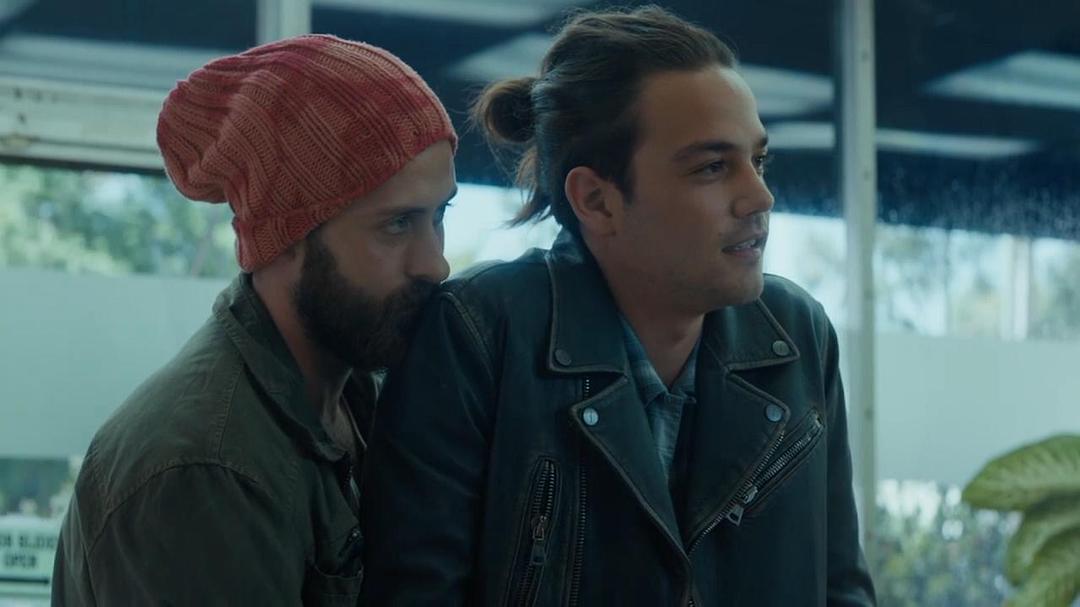 《此时此地》海报第21张图片