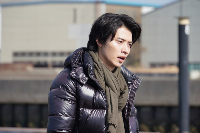 《致命之吻》剧照第59张图片