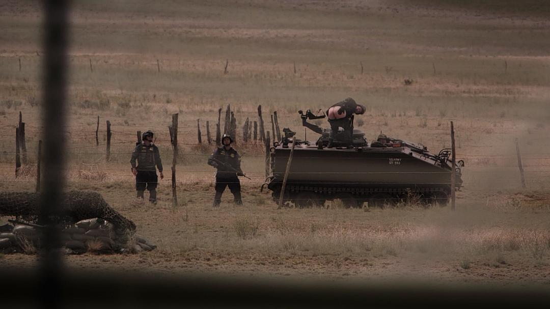 《韦科惨案》剧照第12张图片