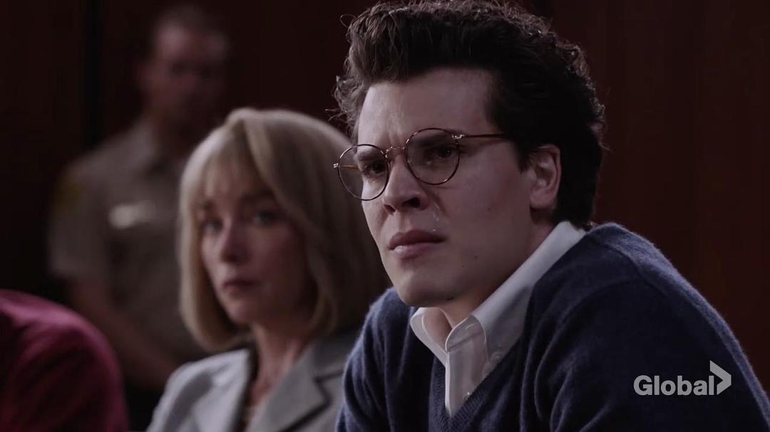 《法律与秩序真实重案：梅内德斯兄弟》剧照第44张图片