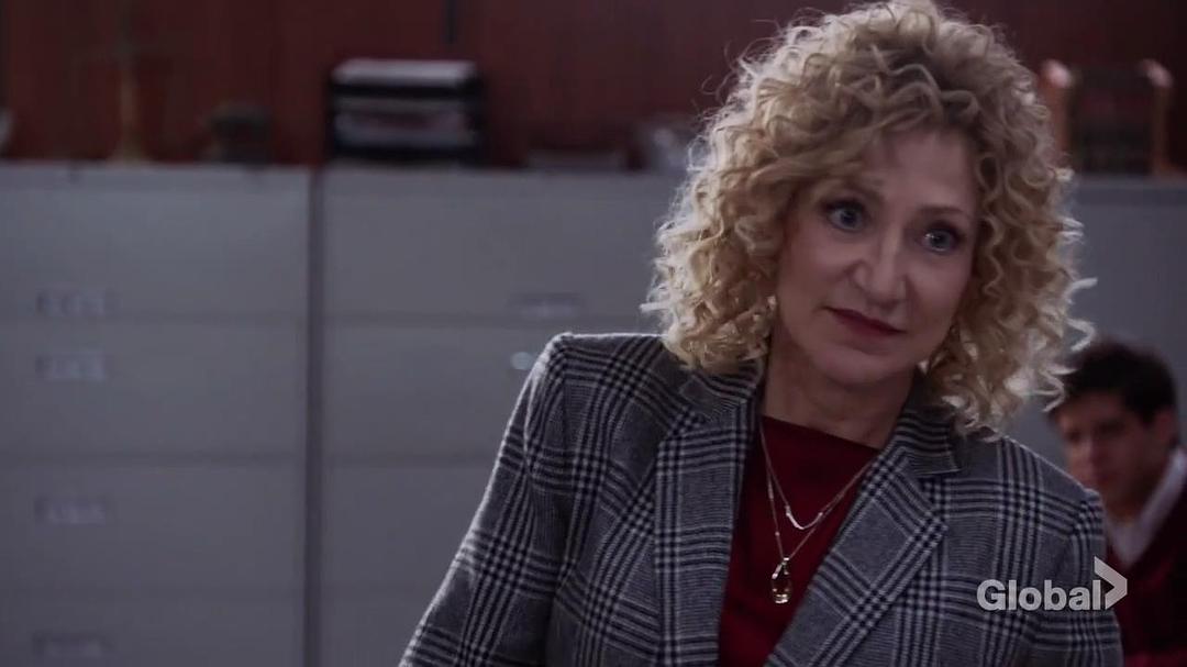 《法律与秩序真实重案：梅内德斯兄弟》剧照第43张图片