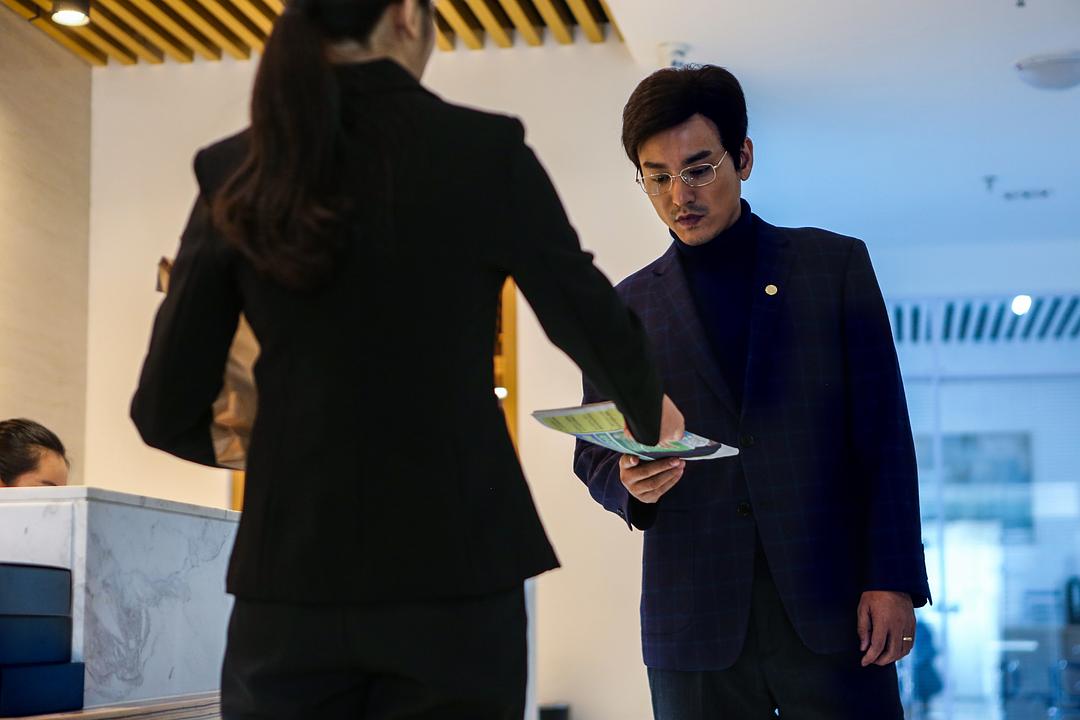 《暴裂无声》剧照第28张图片