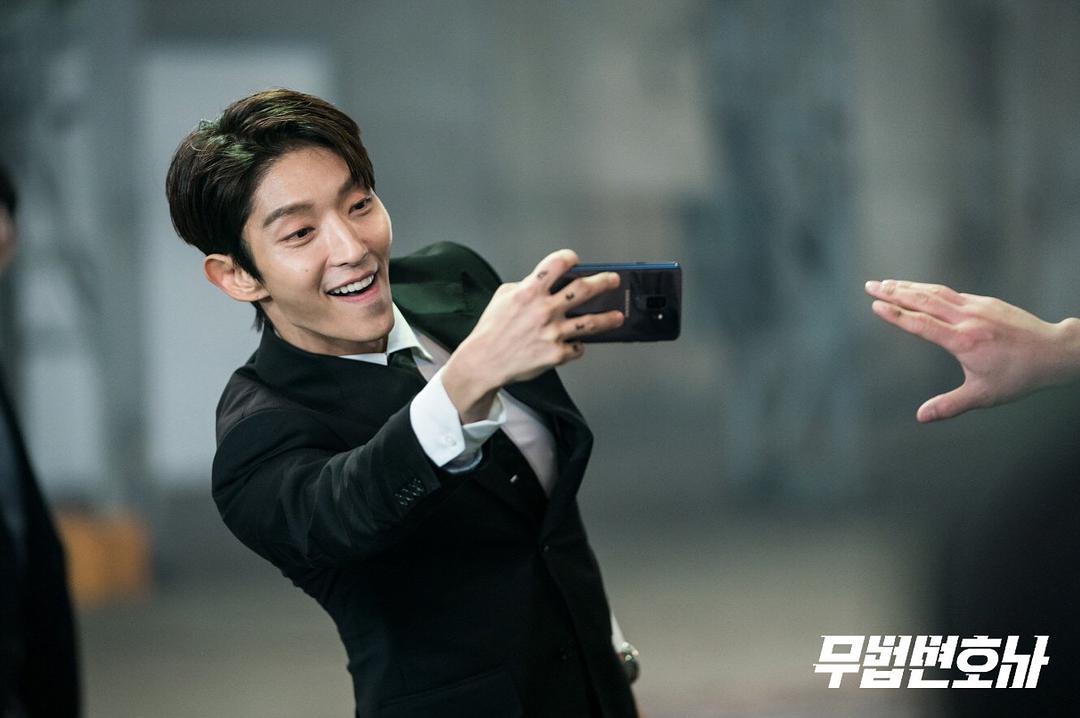 《武法律师》剧照第13张图片