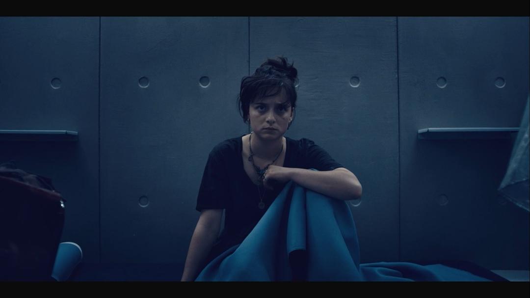 《惨雨第一季》海报第48张图片