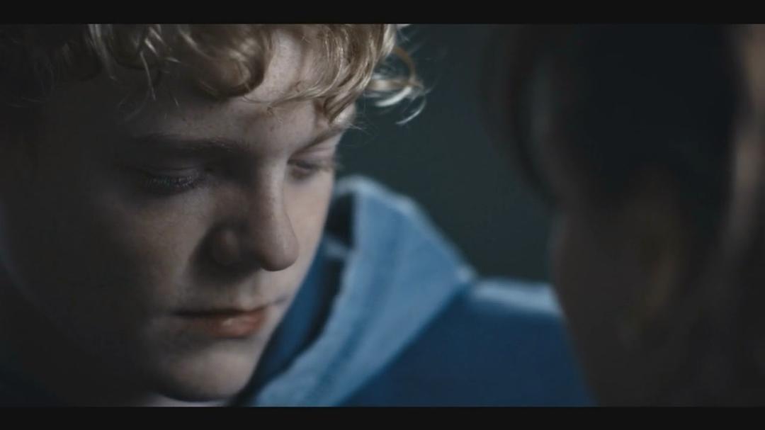 《惨雨第一季》海报第27张图片