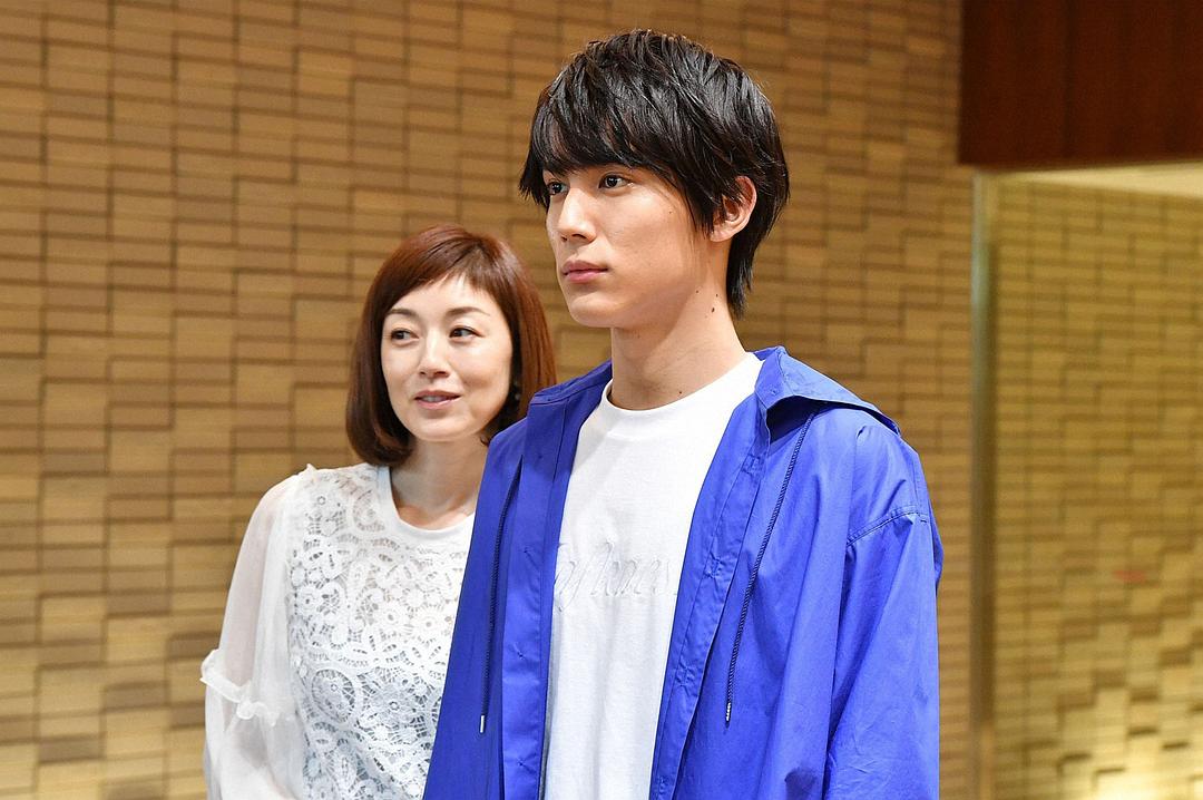 《花过天晴》剧照第12张图片