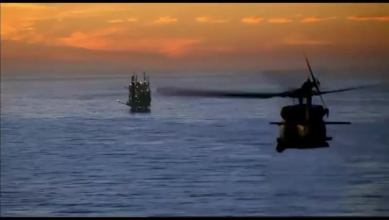 《百慕大三角》海报第41张图片