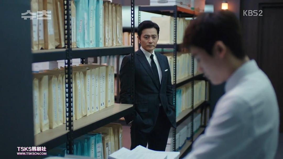 《金装律师(韩版)》海报第15张图片