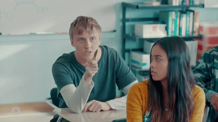 《疯狂教授生物课第一季》剧照第16张图片