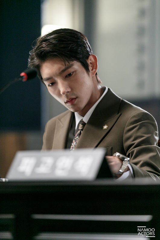 《武法律师》剧照第15张图片