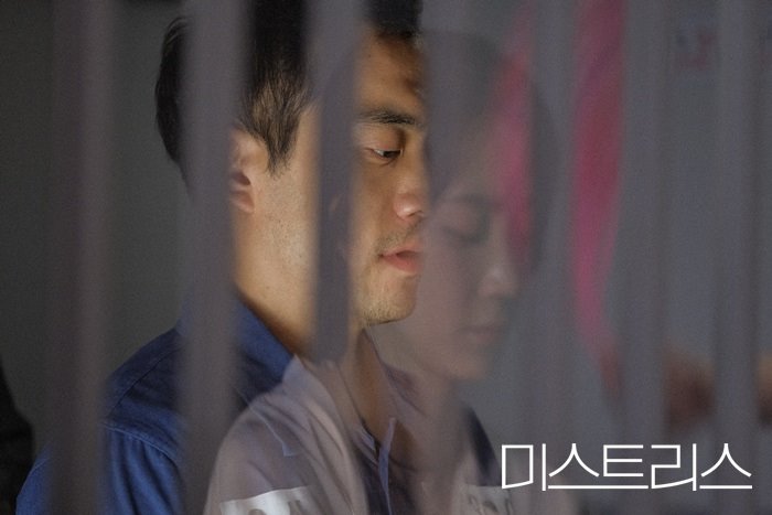 《情妇》剧照第38张图片