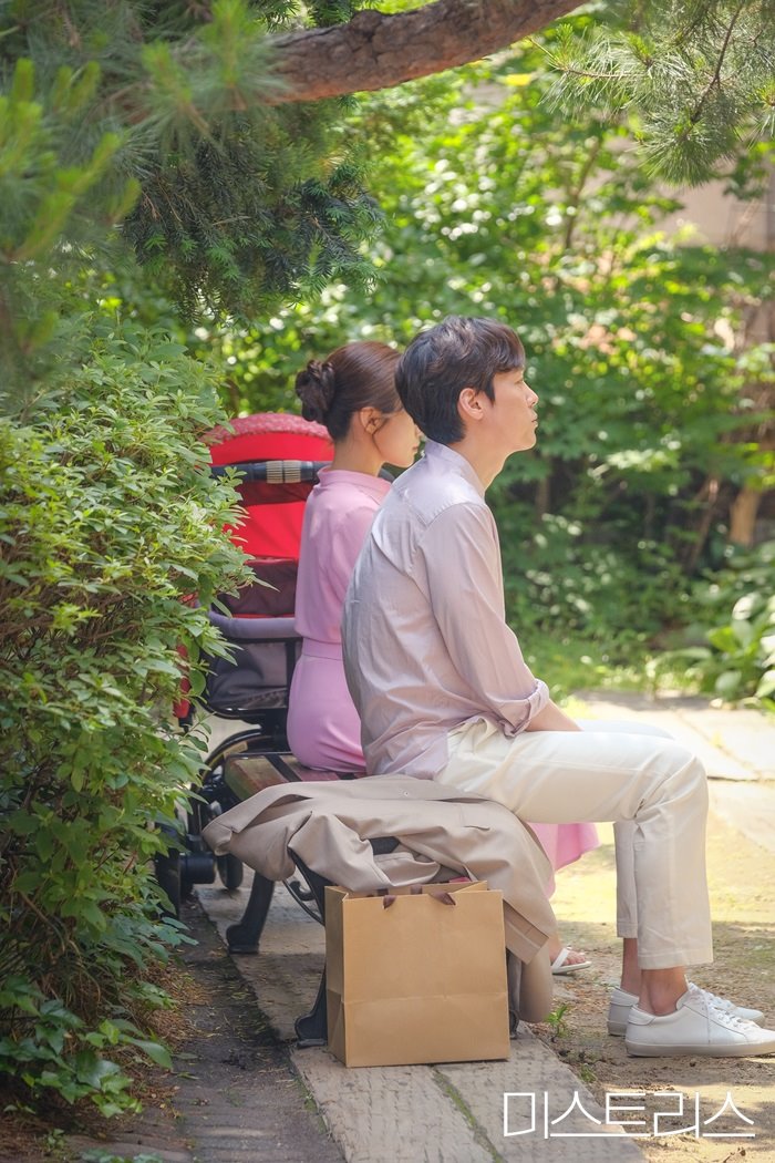 《情妇》剧照第32张图片