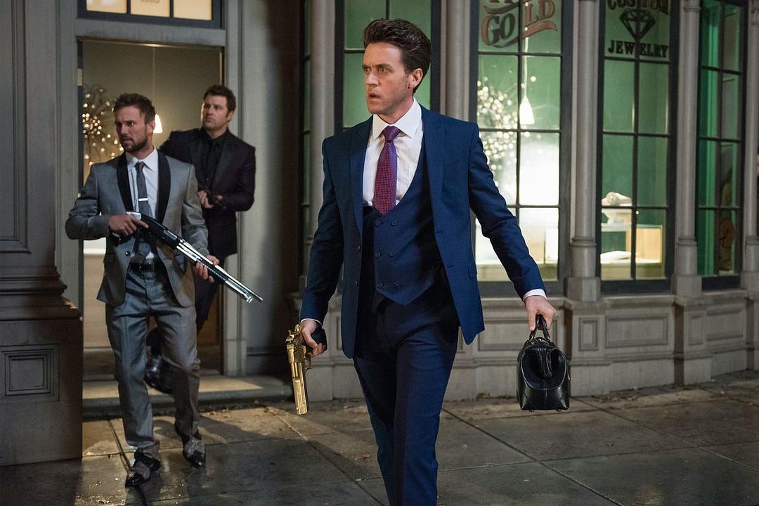 《虚拟幻梦》海报第30张图片