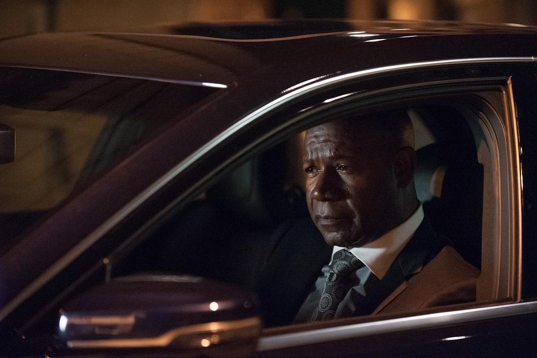 《虚拟幻梦》海报第27张图片