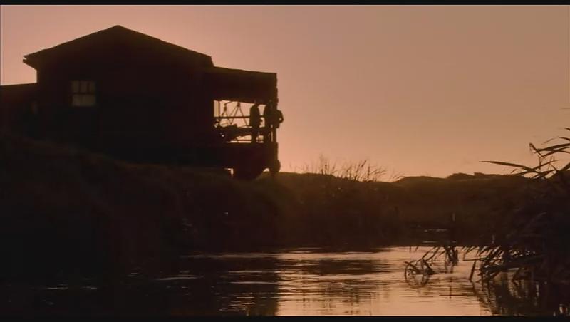 《百慕大三角》海报第24张图片