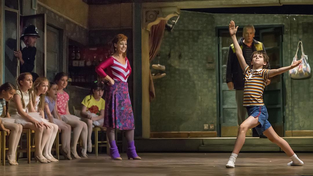 《跳出我天地音乐剧》海报第13张图片