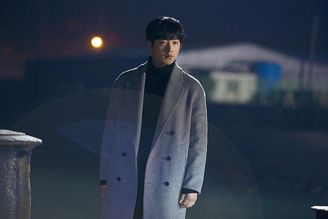 《你也是人类吗?》海报第59张图片