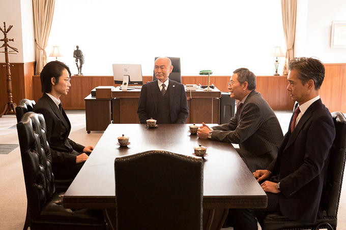 《秃鹫》剧照第11张图片