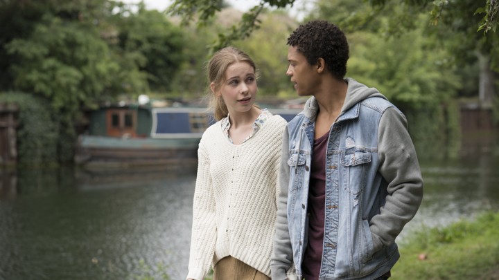 《无辜恋人第一季》剧照