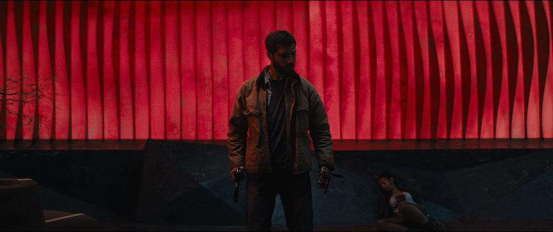 《升级》海报第34张图片