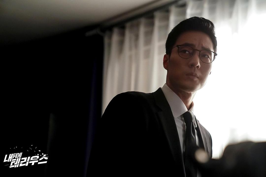 《我背后的陶斯》剧照第19张图片