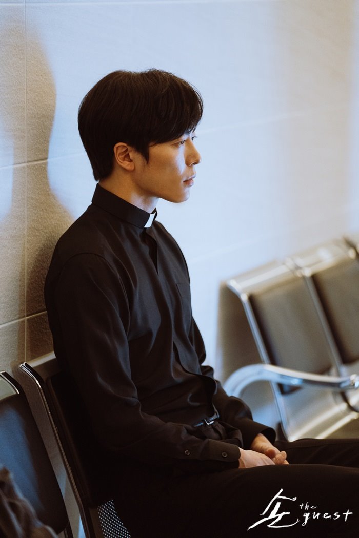 《鬼客》剧照第50张图片