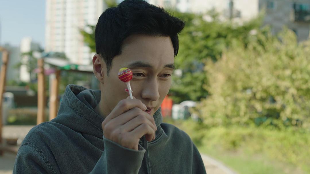 《我背后的陶斯》剧照第45张图片