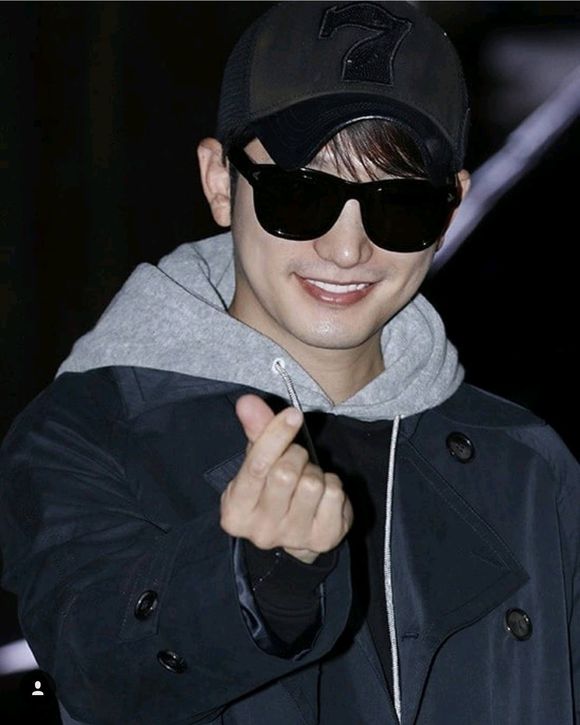 2018年10月2日杀青...