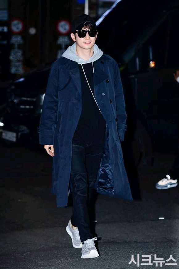 2018年10月2日杀青...