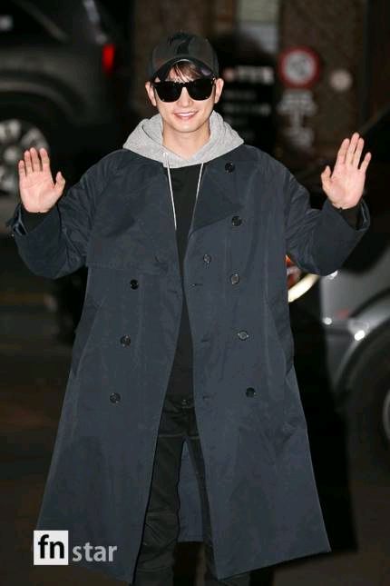 2018年10月2日杀青...