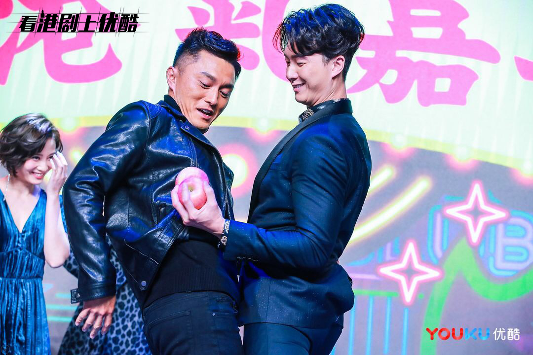 《兄弟》海报第32张图片