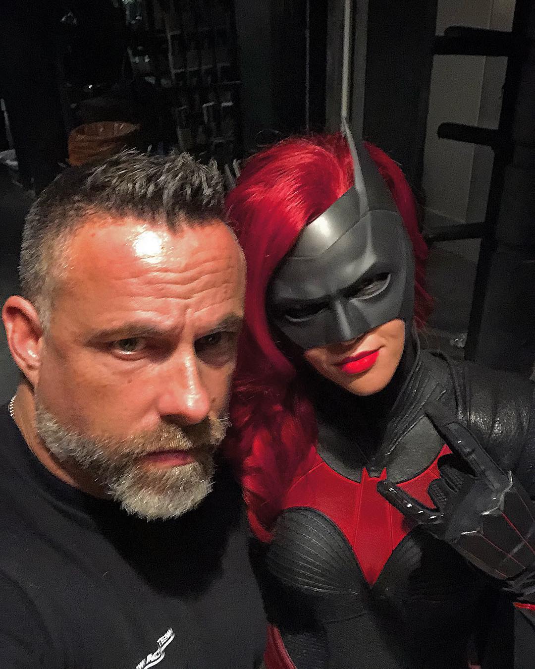 《蝙蝠女侠第一季》剧照第55张图片