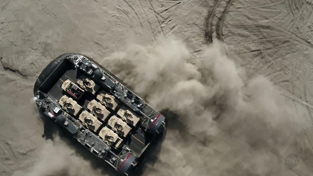 《末日孤舰第五季》海报第49张图片