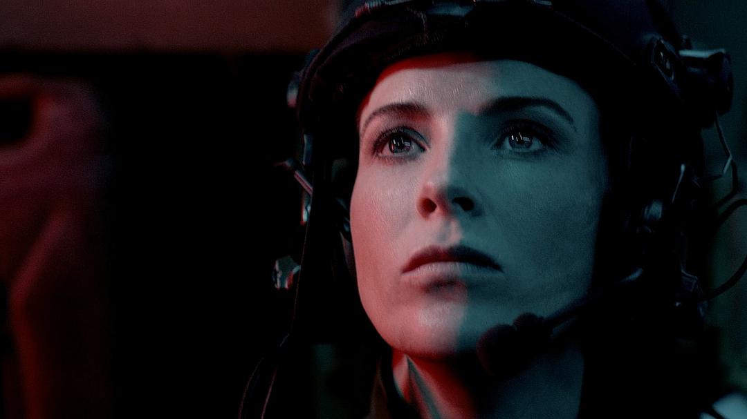 《末日孤舰第五季》海报第21张图片